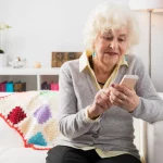 Top-5 voordelen smartphone voor ouderen