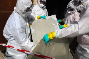 Het nemen van maatregelen bij asbest verwijderen