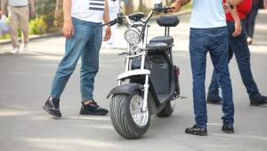 Kies voor gemak en duurzaamheid met een elektrische scooter